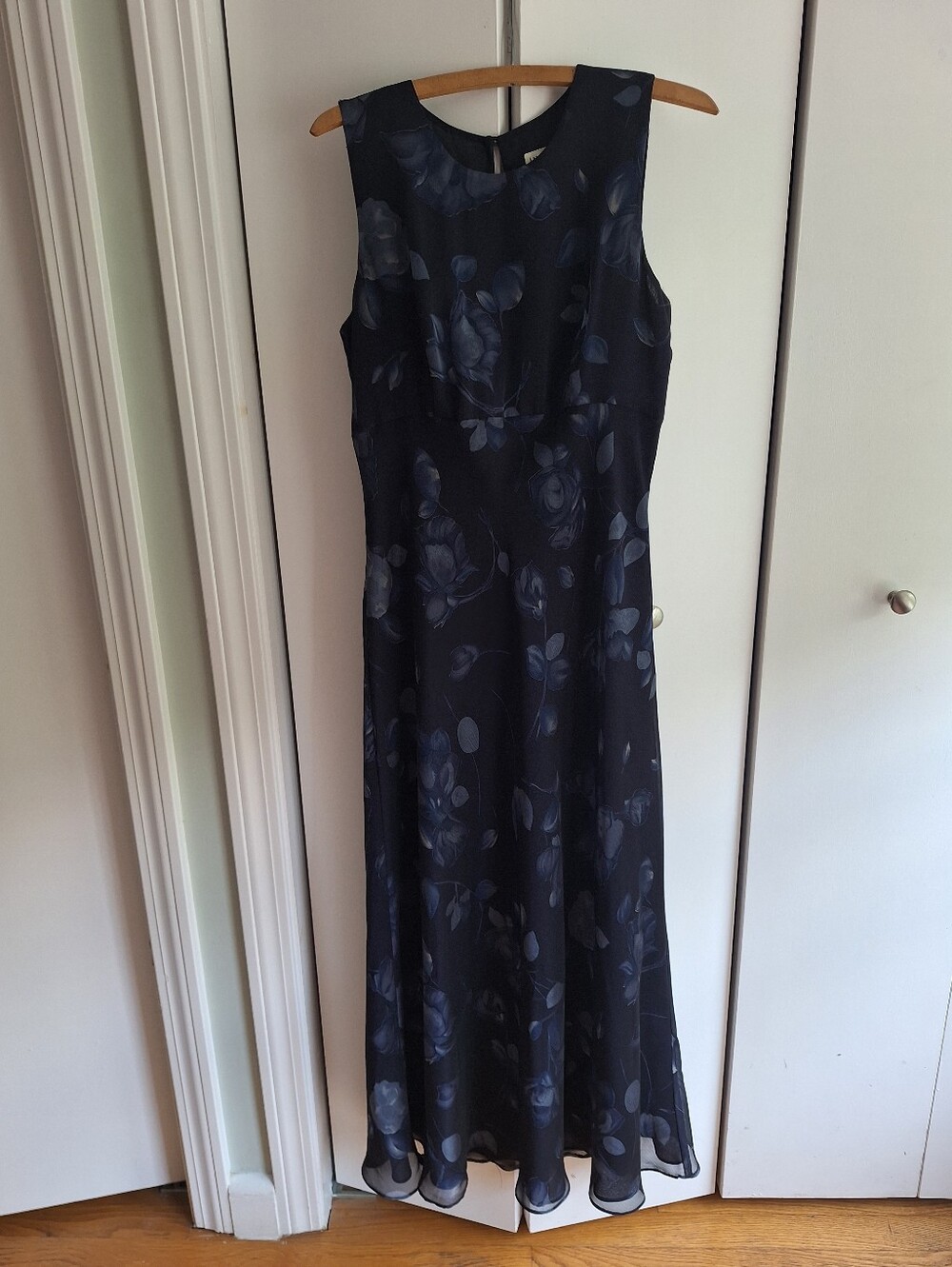 Ann Taylor Navy Floral Maxi Dress